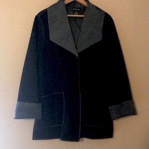 Reversible light weight jacket